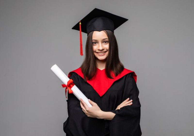 As faculdades de Marketing, Gerenciamento de Projetos e Gastronomia são algumas que tem tempo de formação menor. Foto: Reprodução/Freepik.