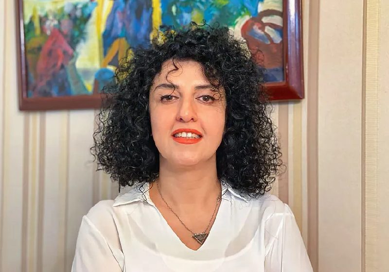 A ativista iraniana Narges Mohammadi, que está presa por defender direitos das mulheres, ganha o Prêmio Nobel da Paz 2023 - Foto: AFP PHOTO / NARGES MOHAMMADI FOUNDATION