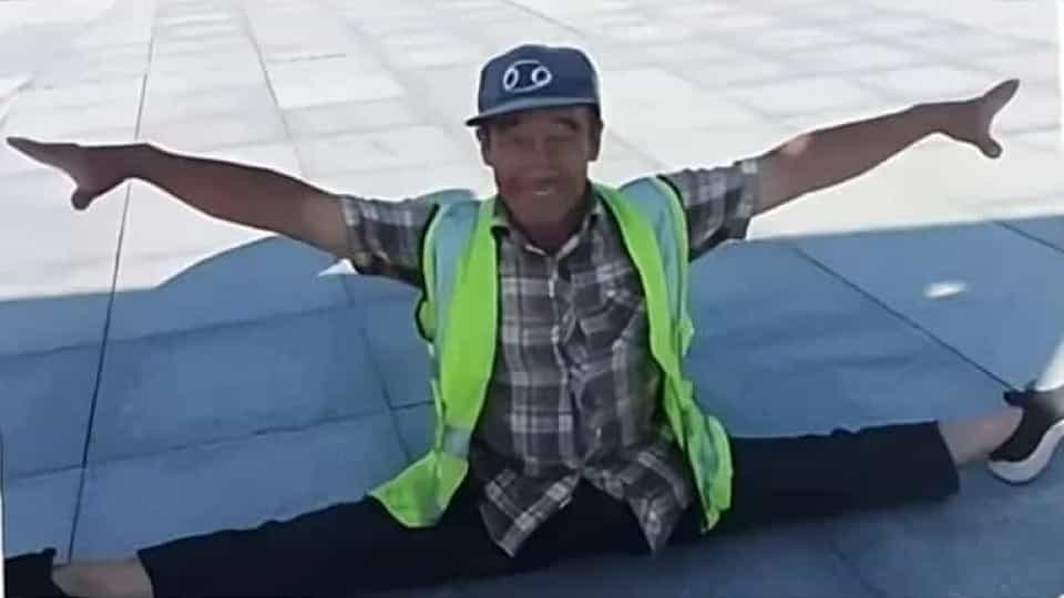 Liu decidiu abandonar a profissão de gari e seguir seu sonho na dança. Foto: Reprodução/Twitter.