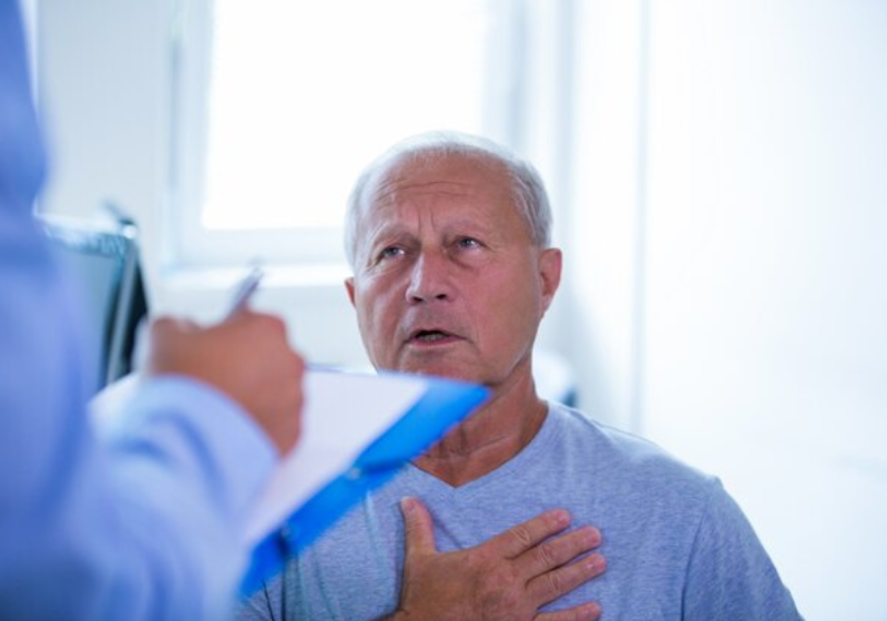 A molécula sintética filtra o sistema das mitocôndrias e desacelera o quadro de insuficiência cardíaca. Foto: Reprodução/Freepik.