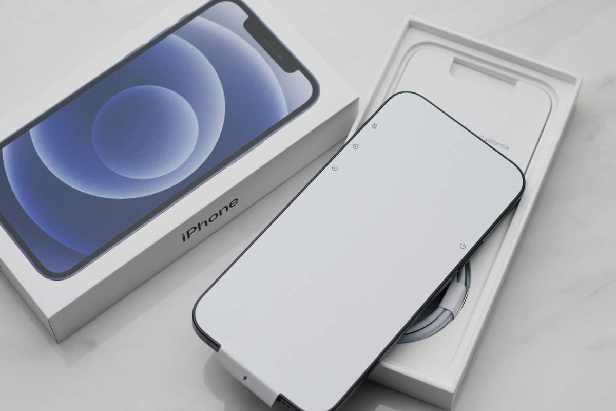 O leilão da Receita terá Iphone por R$ 1.000. Os produtos devem ser comprados em lotes. Foto: Reprodução/SC Hoje/Depositphotos.