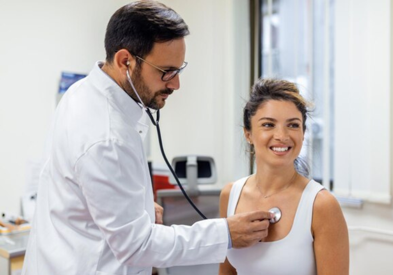 Depois de 10 anos de estudos, os pesquisadores chegaram a uma fase decisiva do fármaco. Foto: Reprodução/Freepik.
