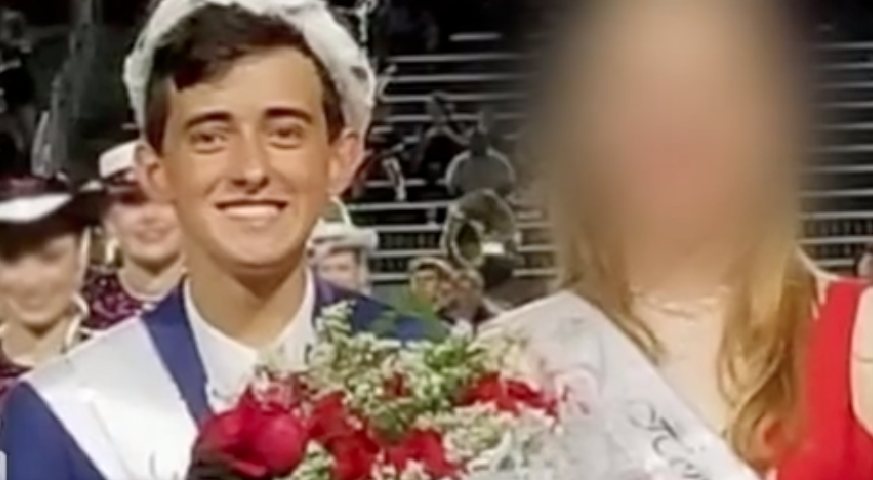 Ele está até procurando um novo emprego e quer seguir na área médica. - Foto: reprodução/ Inside Edition