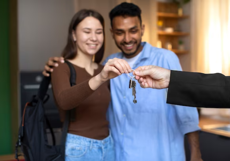 O leilão de imóveis da Caixa tem mais de 500 oportunidades em vários estados brasileiros. - Foto: Freepik.