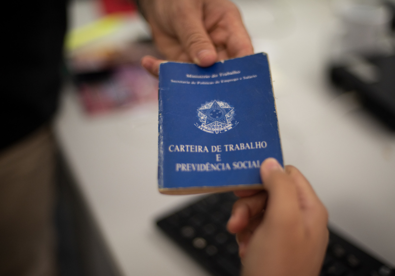 Salvador vai contratar pessoas em situação de rua e dar uma nova oportunidade a elas. - Foto: Dvi Pinheiro.