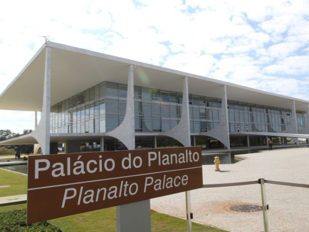 Fechado para visitação desde 2020, Palácio do Planalto foi restaurado após os ataques golpistas e estará novamente aberto para visitação pública a partir deste domingo (14). - Foto: Fabio Rodrigues Pozzebom/Agência Brasil