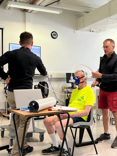  Morgan fazendo testes para o estudo. - Foto: reprodução/Arquivo pessoal