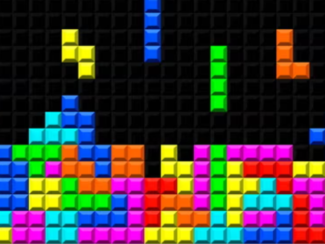 O adolescente americano se tornou a primeira pessoa a vencer o game Tetris original do Nintendo, feito que antes só era feito por IA. - Foto: reprodução/internet