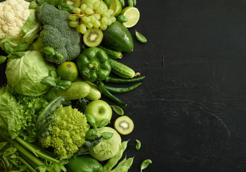 Vegetais verde-escuros são ricos em vitaminas A, vitamina C e sulforafanos. Foto: Freepik.