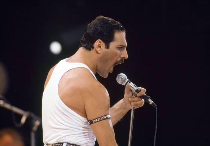 Será a nova era da música? Freddie Mercury pode voltar a fazer shows como holograma. - Foto: reprodução/Getty Imagens