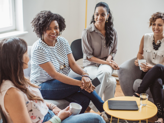 A iniciativa do Itaú vai oferecer capacitação para mulheres que já empreendem ou que têm ideias de novos negócios. - Foto: Svetikd/Getty Images