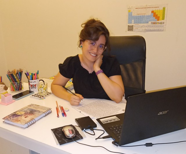 Indira largou a agronomia para seguir carreira na medicina. Ela foi aprovada na federal! Foto: Arquivo pessoal.