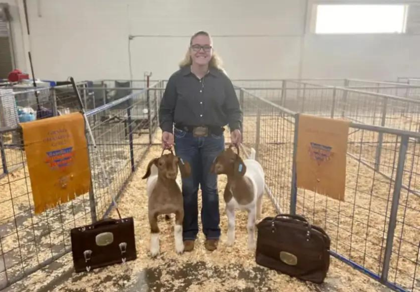 Faith cresceu cercada de muitos animais. - Foto: reprodução/arquivo pessoal 