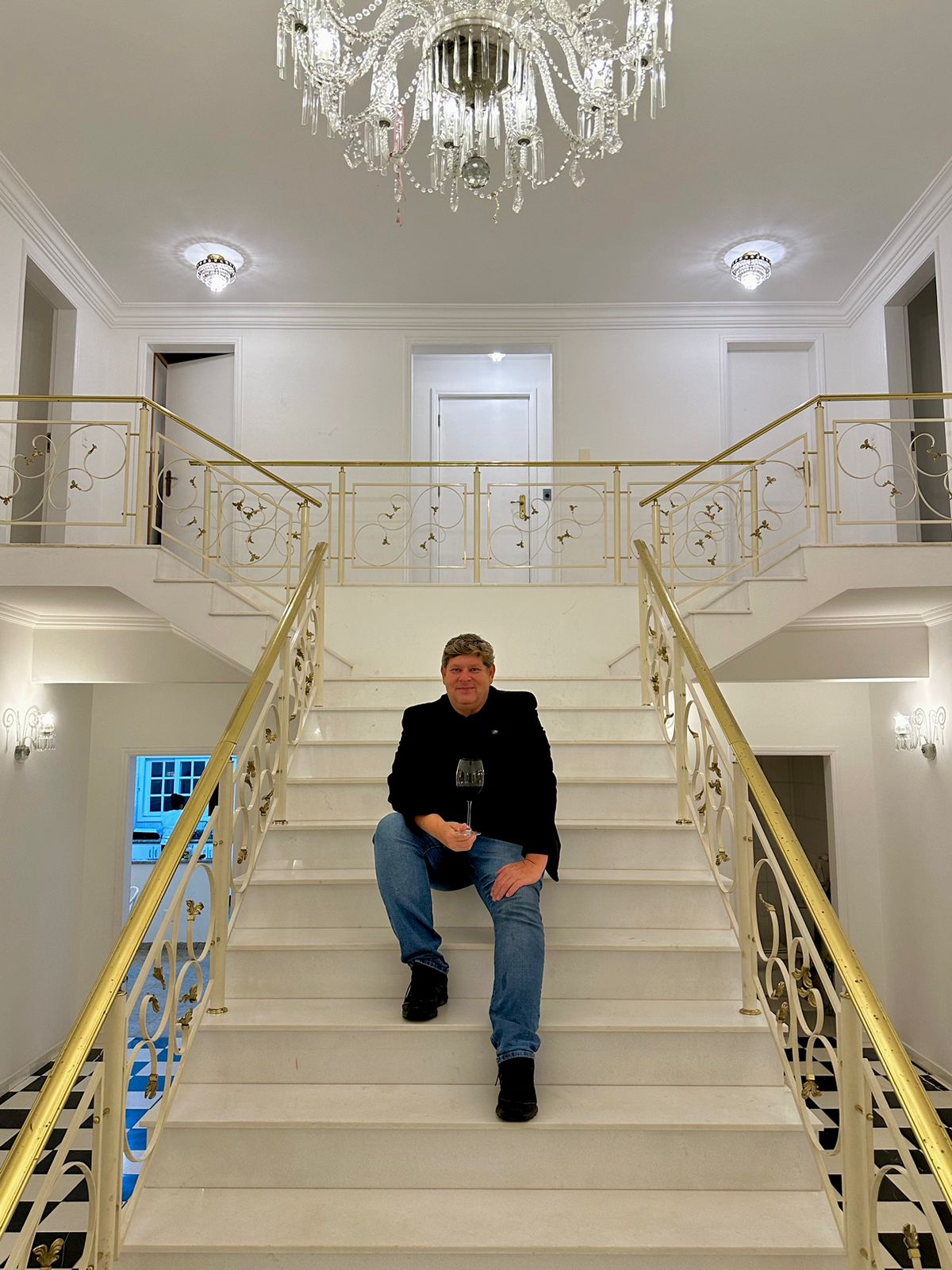 O chef Stein é consultor gastronômico, sommelier, bartender e hoje está à frente do Espaço Umbrella Gastronomia e Eventos, na cidade de Cosmópolis, SP, - Foto: Divulgação