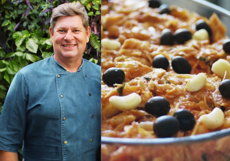 O Chef Stein ensina a substituir o bacalhau que está caro, por robalo ou sardinha no prato a Gomes de Sá. Ele mostra as opções e ensina a receita. - Fotos: arquivo pessoal