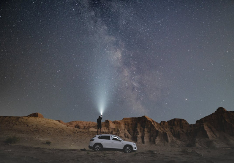 O calendário astronômico de março é a melhor forma de você não perder nenhum evento! Foto: Mengliu Di (Pexels).