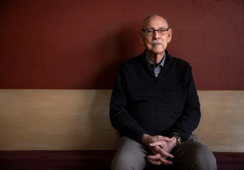 Ron Post é o homem responsável por criar a ONG e garantir cuidados de saúde para mais de 3 milhões de refugiados. Foto: Abigail Dollins (Statesman Journal).