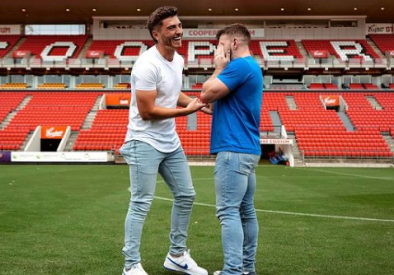 O momento foi emocionante o namorado, Leighton, mal pode acreditar! Foto: @joshua.cavallo/Instagram.