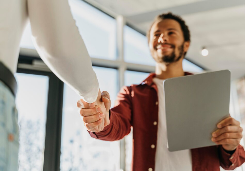 Se você procura uma nova carreira, sua chance pode ser agora. Não espere! Foto: Freepik.