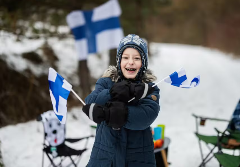 Programa da Finlândia quer ensinar os segredos do país mais feliz do mundo. As inscrições vão até 4 de abril. - Foto: reprodução/Getty Images