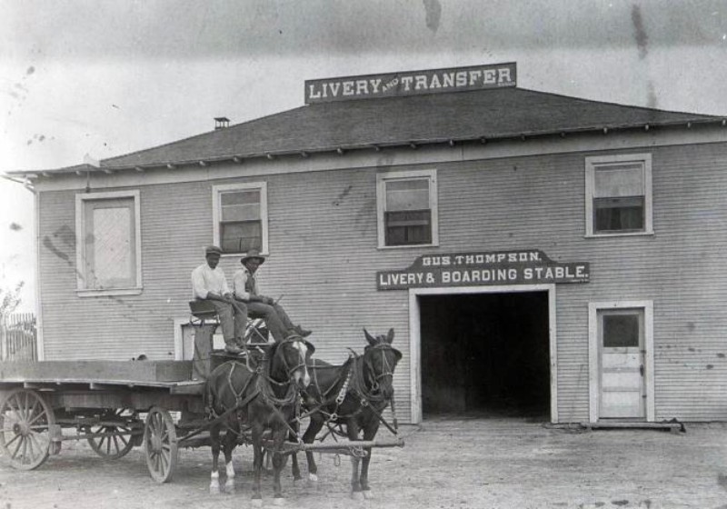 O celeiro que era da família Thompson e foi vendido para os Dongs. Foto: Kevin Ashley.