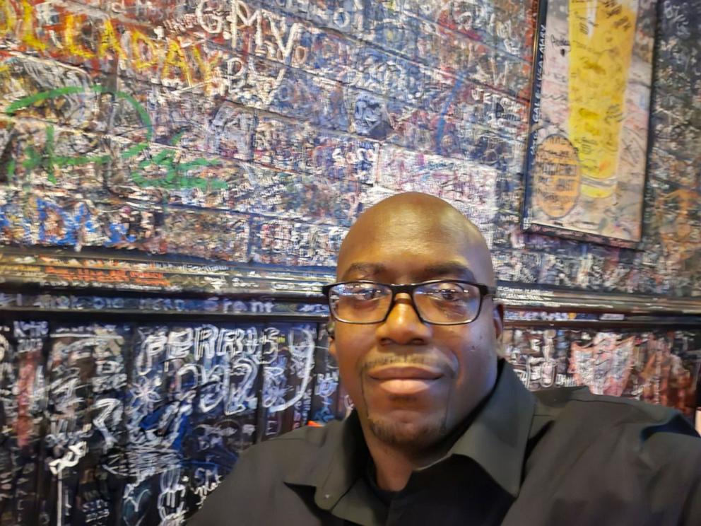 Benard McKinley agora é aluno de umas das 10 melhores faculdades dos Estados Unidos. - Foto: reprodução/arquivo pessoal 