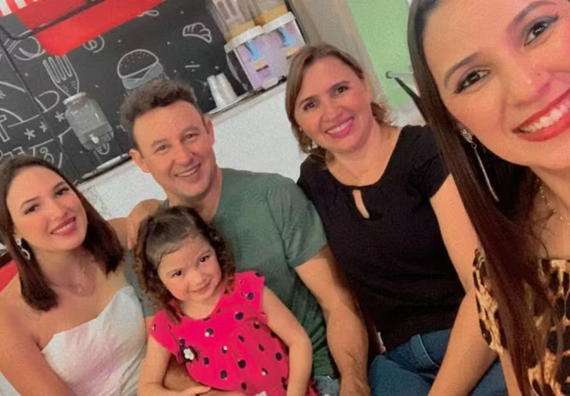 liane agora pode aproveitar os sons da vida ao lado da família. - Foto: Arquivo pessoal 