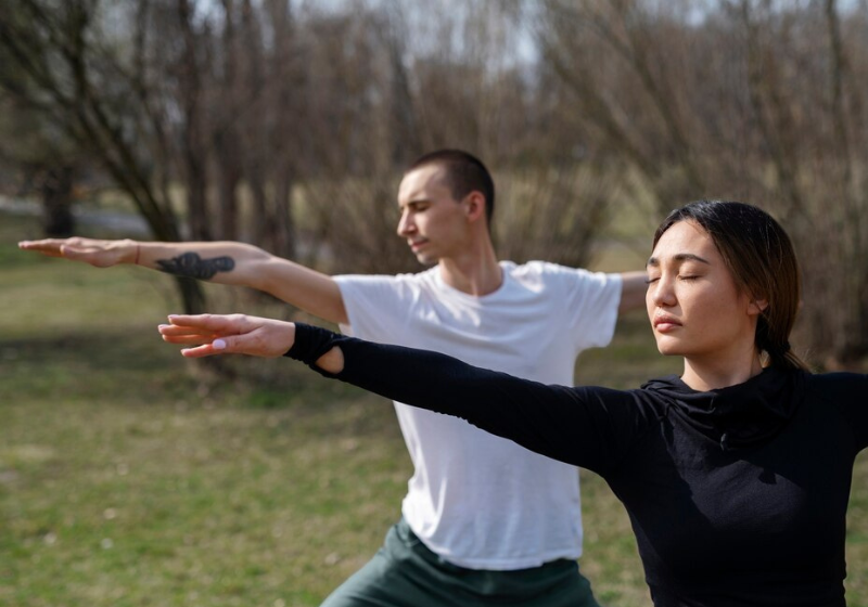 A arte do Tai chi melhora a função cerebral e o humor. Foto: Freepik.