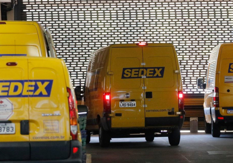 Se você quer ajudar, já pode levar suas doações para as vítimas do RS em qualquer agência dos Correios no Brasil todo. - Foto: Fernando Frazão (Agência Brasil).