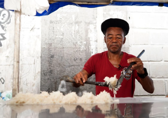 Cocaa virou negócio de família e passa por várias gerações na casa do Seu Antônio. Foto: Fernando Madeira/A Gazeta
