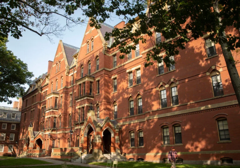A Universidade de Harvard está na 3º posição e reúne 28 nomes. Foto: Universidade de Havard