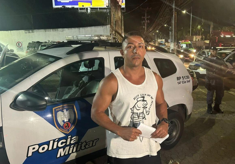 O PM cabo Danielson, mesmo estando de folga, salvou a motorista de aplicativo, vítima de espancamento. - Foto: Daniel Marçal/Gazeta.