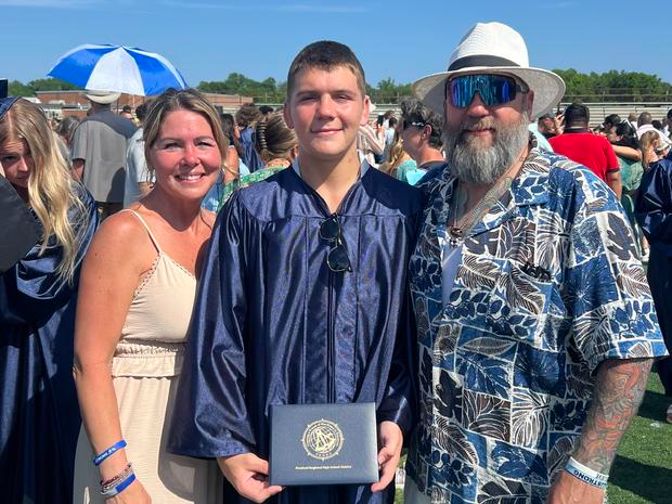 JJ terá que ficar fora do atletismo, mas se dedica a outras atividades. Foto: Laura Machnik.