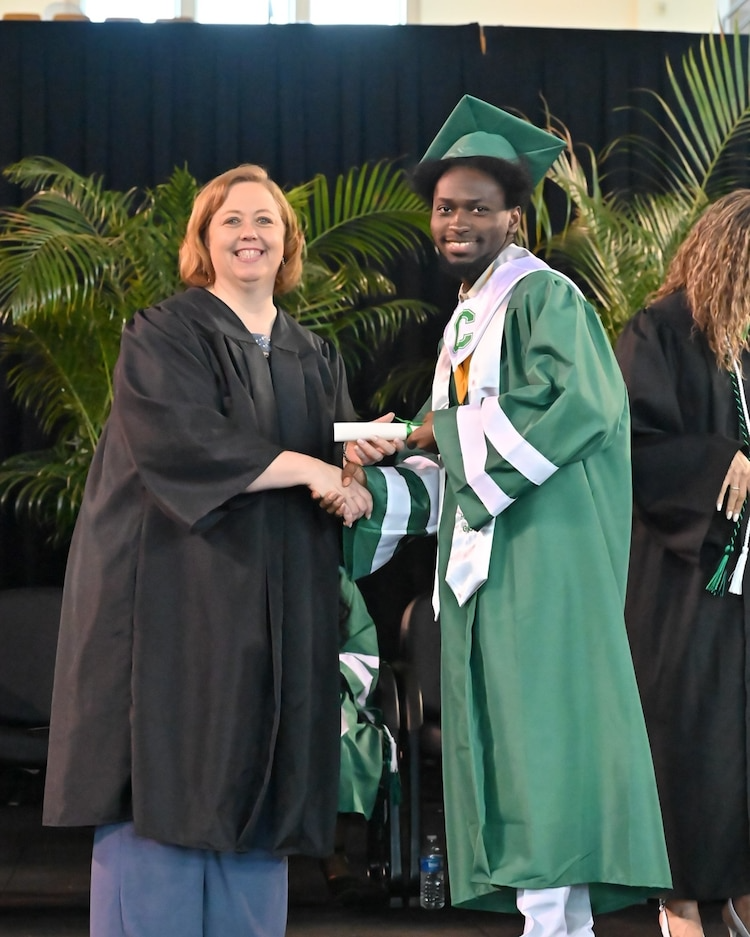 O jovem teve uma das maiores notas da turma! Foto: Collegiate Academies.