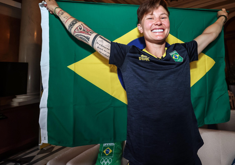 A porta-bandeira do Brasil nas Olimpíadas será Raquel Kochhann, atleta de rugby com uma história incrível. Foto: Confederação Brasileira de Rugby.