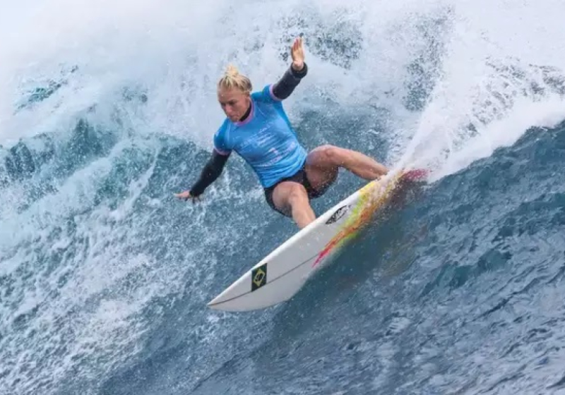 O surfe teve mais um espetáculo, desta vez com Tati Weston que conquistou a prata nas Olimpíadas. Foto: SulMais