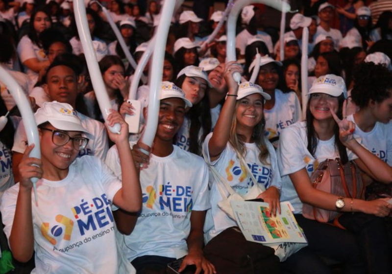 O governo aumento o programa de poupança e vai beneficiar mais de 1 milhão de novos estudantes. Foto: Reprodução/MEC.