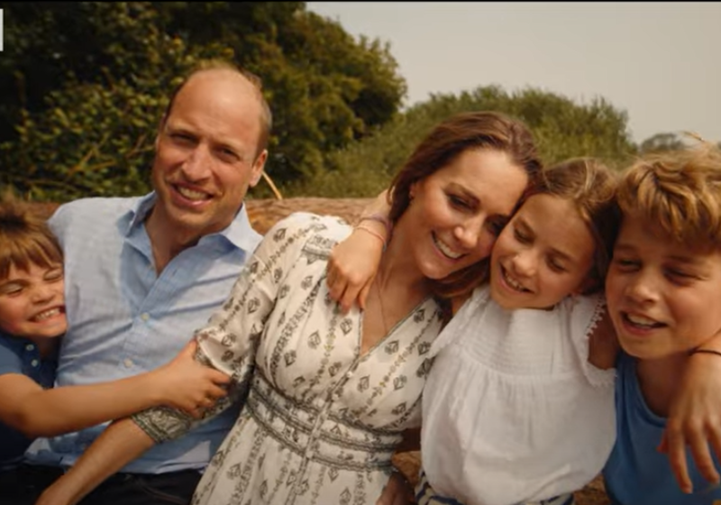 A princesa Kate Middleton grava um vídeo com a família em que confirma o fim da quimioterapia e diz que vai voltar aos compromissos oficiais. Foto: Times and Sunday