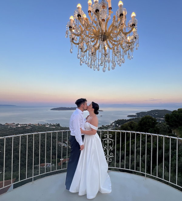 Ross e Annika se casaram em julho. O que será que o destino reserva? Foto: SWNS.