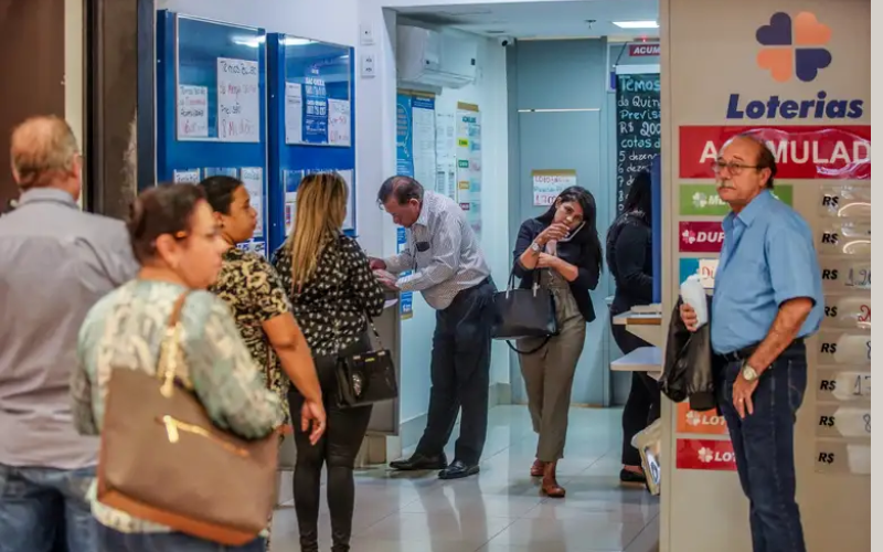 O sorteio da Mega da Virada, cuja temporada de apostas foi aberta agora, será 31 de dezembro. Foto: Agência Brasil