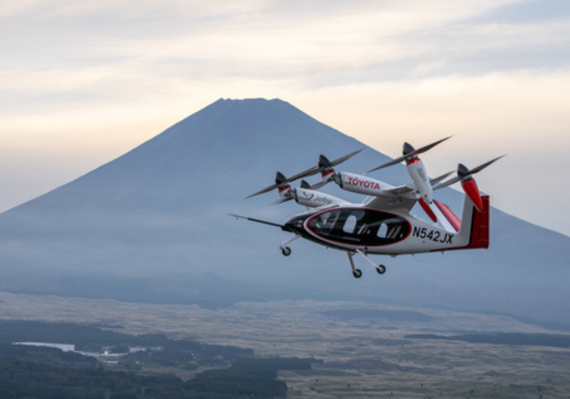 O primeiro teste do carro voador da Toyota terminou ao fundo do Monte Fuji, em Shizuoka, Japão. - Foto: Joby Aviation