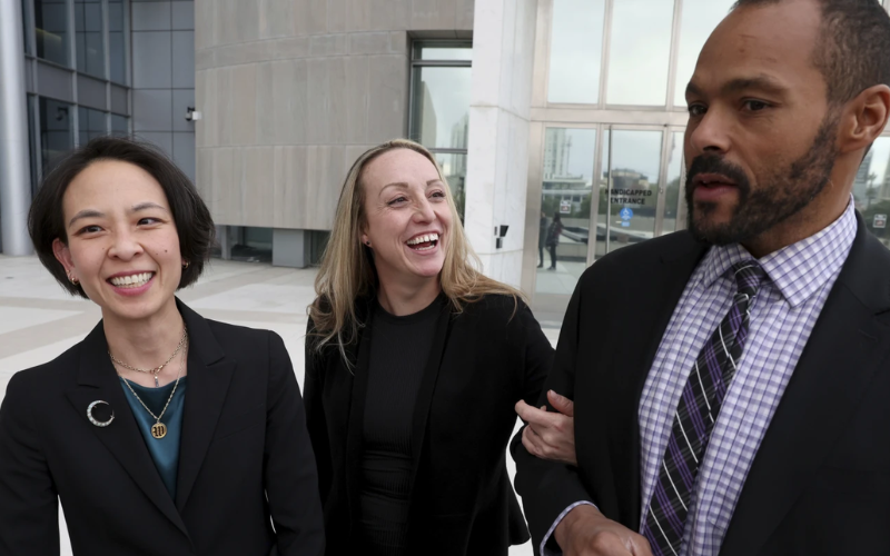 Desde os 18 anos, essa mulher, a Kristin Lobato vive atrás as grades, agora a Justiça reconheceu que ela foi presa injustamente e mandou pagar indenização: US$ 34 milhões. - Foto: Las Vegas Review Journal/APNews