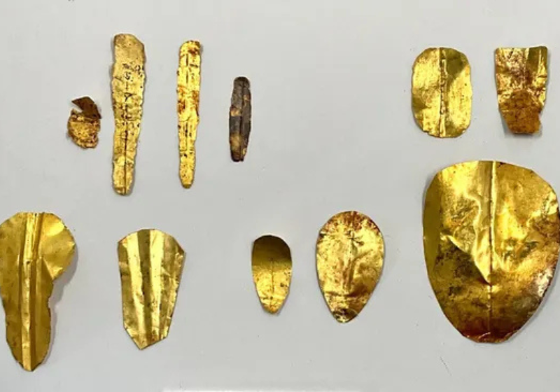 As línguas de ouro encontradas nas múmias egípcias indicam uma tentativa de falar com os deuses após a morte. - Foto: Ministério Egípcio de Turismo e Antiguidades