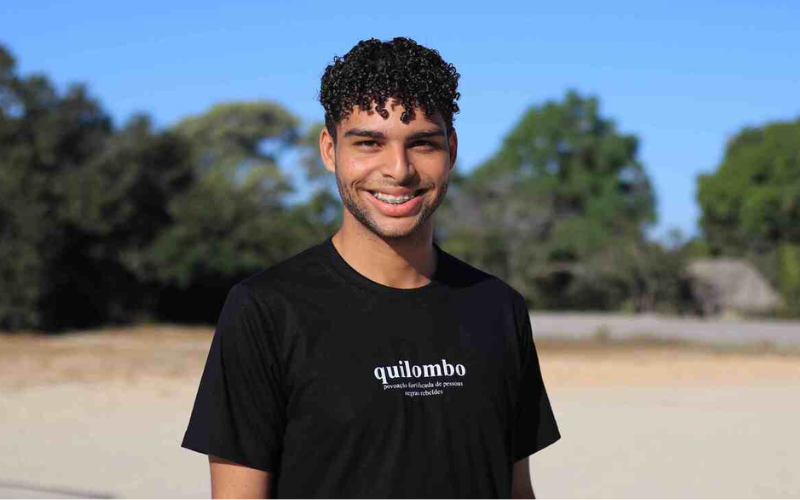 Jovem quilombola consegue bolsa de R$ 2 milhões em universidade dos EUA; “conquista coletiva”