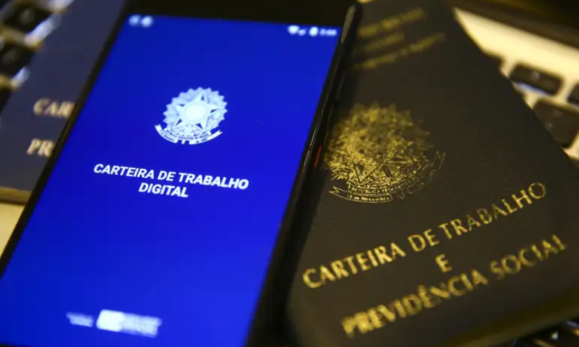 Novo recurso ajuda a procurar emprego pelo app da carteira de trabalho digital