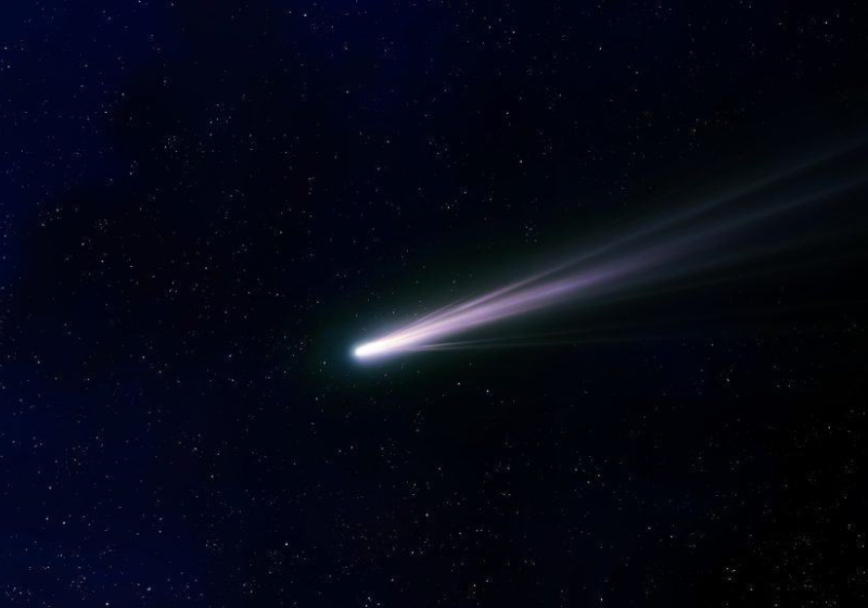 O cometa C/2024 G3 ATLAS brilha no céu a partir de hoje e promete ser o mais brilhante de 2025. Foto: - Nazarii_Neshcherenskyi/Shutterstock