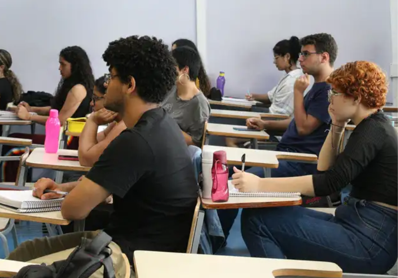 O concurso da Susep oferece oportunidades em distintas áreas e salários acima de R$ 18 mil. As provas serão em 8 de junho. Foto: Agência Brasil