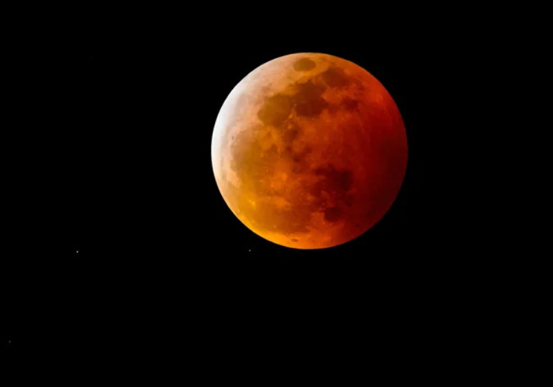 Eclipse total será visível no Brasil em março; veja data e hora!