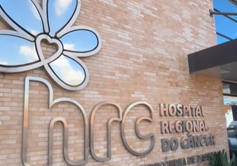 O idoso doa R$ 4 milhões, em imóveis e terreno, para o Hospital Regional do Câncer que serão revertidos em investimentos para a unidade de saúde. Foto: HRC