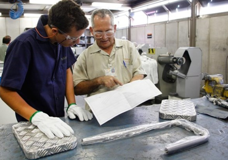 No programa Jovem Aprendiz da Rede Sarah, os estudantes têm oportunidades em várias áreas práticas e administrativas. Foto: Rede Sarah